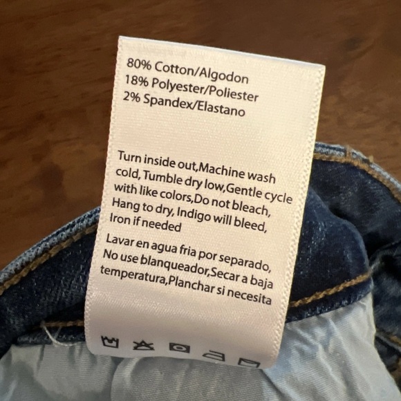 RISEN Mid Rise Boyfriend Jeans- Size 9/29- Inseam 28- NWT - Picture 10 of 10